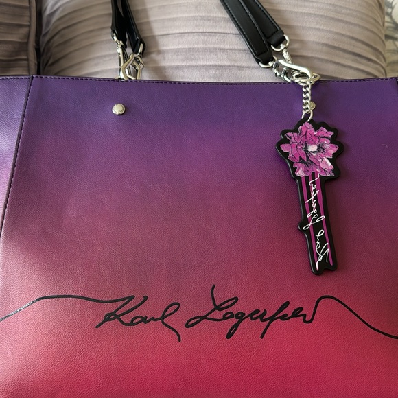 Karl Lagerfeld Paris Zipper Pink/Purple Ombré Tote With Keychain - Picture 3 of 16
